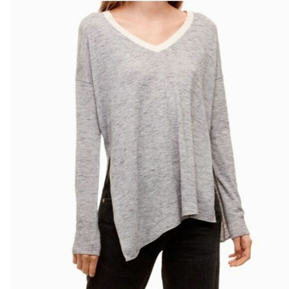 Aritzia Wilfred Sherbrooke Split Hem Oversized Small Lightweight V Neck Sweater - Picture 9 of 13